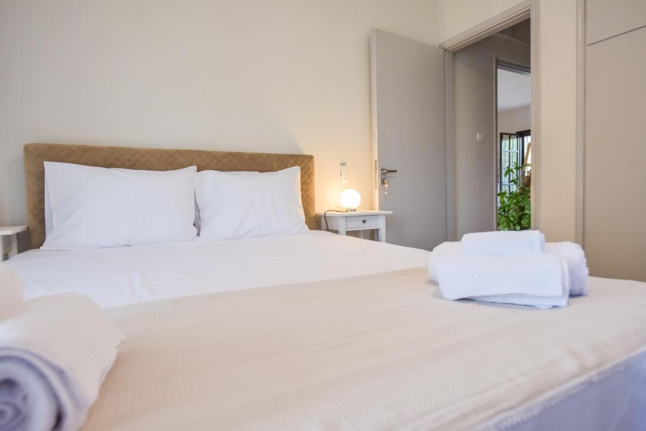 Alexandre Maison Beachfront Gialova Vacation Home מראה חיצוני תמונה