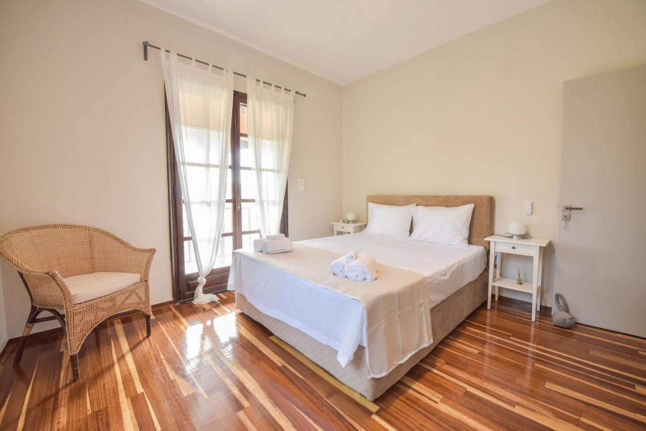 Alexandre Maison Beachfront Gialova Vacation Home מראה חיצוני תמונה